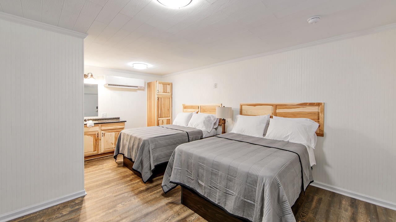 Photo of Bedroom in Golden Meadow