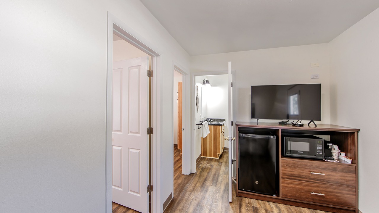 Photo of Bedroom in Golden Meadow