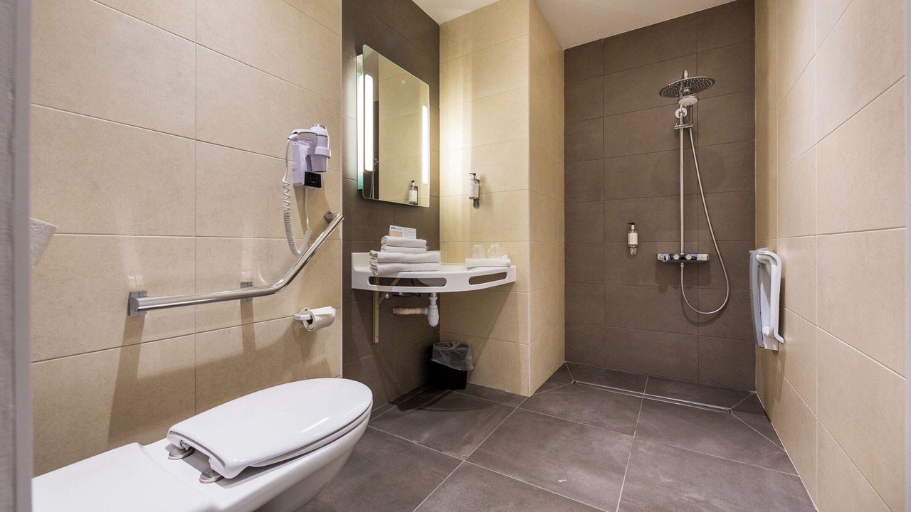 Photo of Bathroom in Ploermel