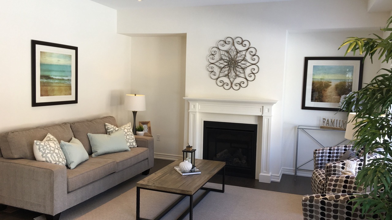 Photo of Livingroom in Burlington