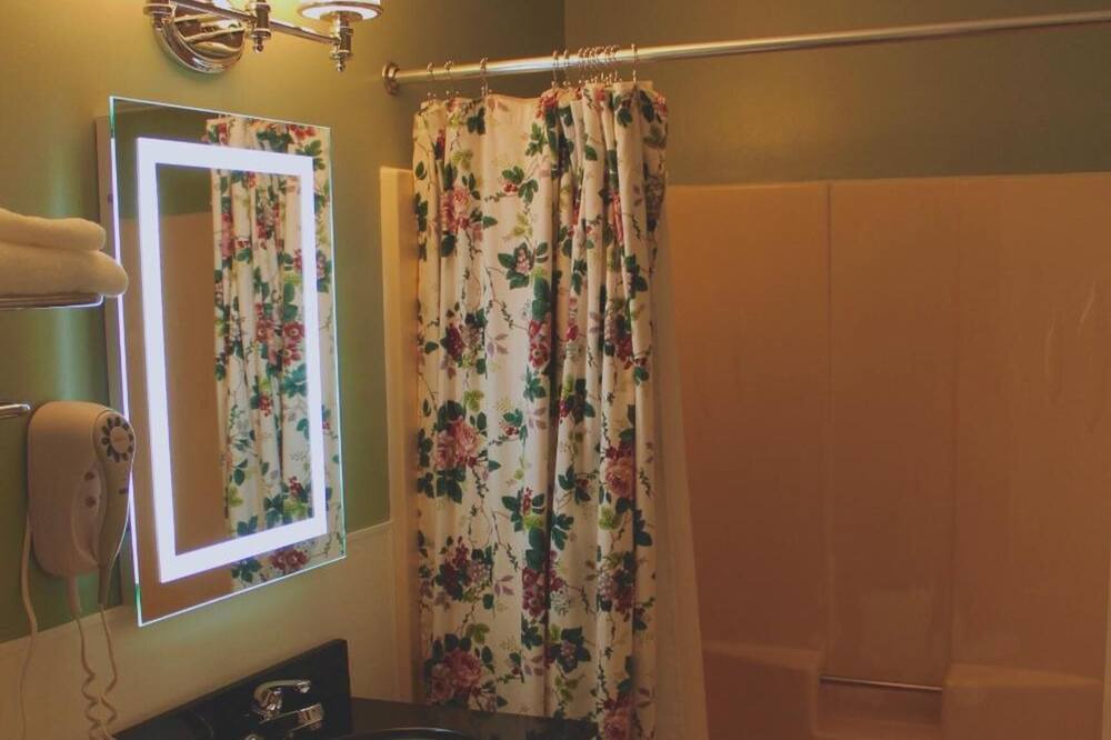 Photo of Bathroom in Sault Ste. Marie