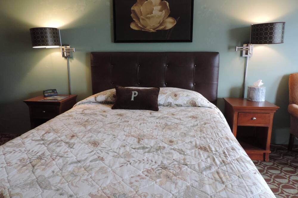 Photo of Bedroom in Sault Ste. Marie
