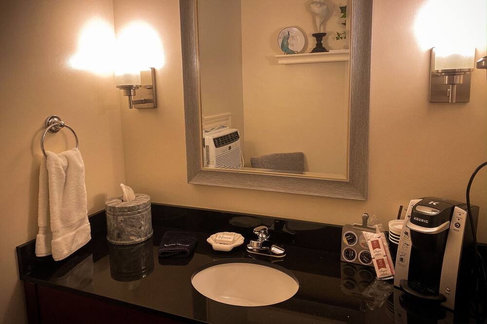 Photo of Bathroom in Sault Ste. Marie