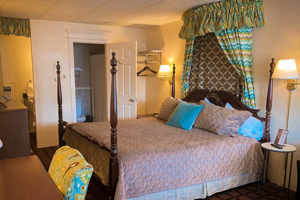 Photo of Bedroom in Sault Ste. Marie