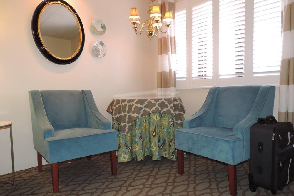 Photo of Livingroom in Sault Ste. Marie