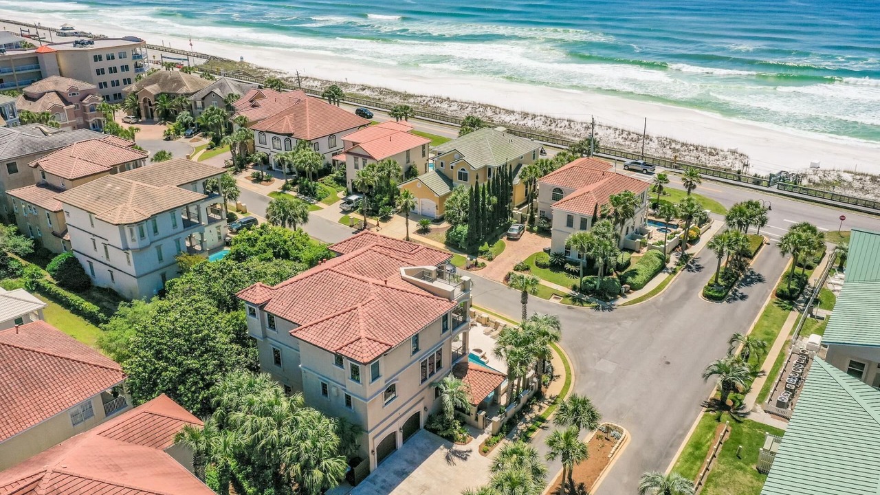 Photo of Outdoor in Avalon Beach Estates