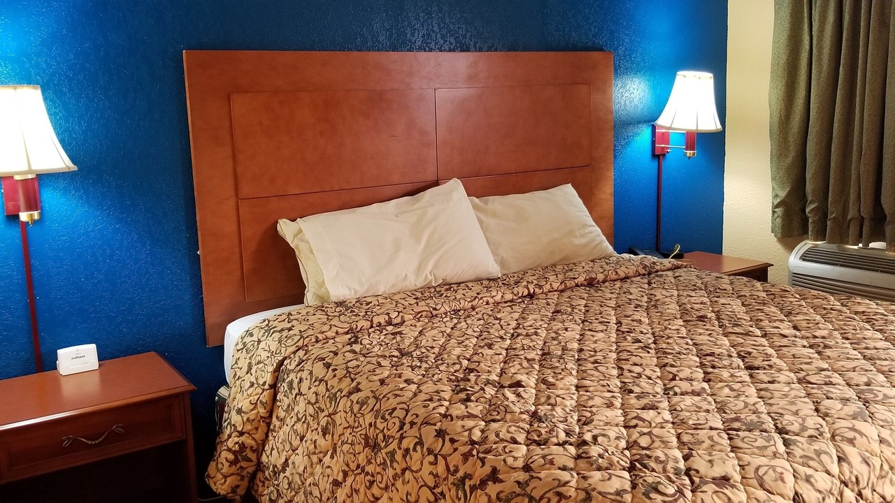 Photo of Bedroom in Victoria