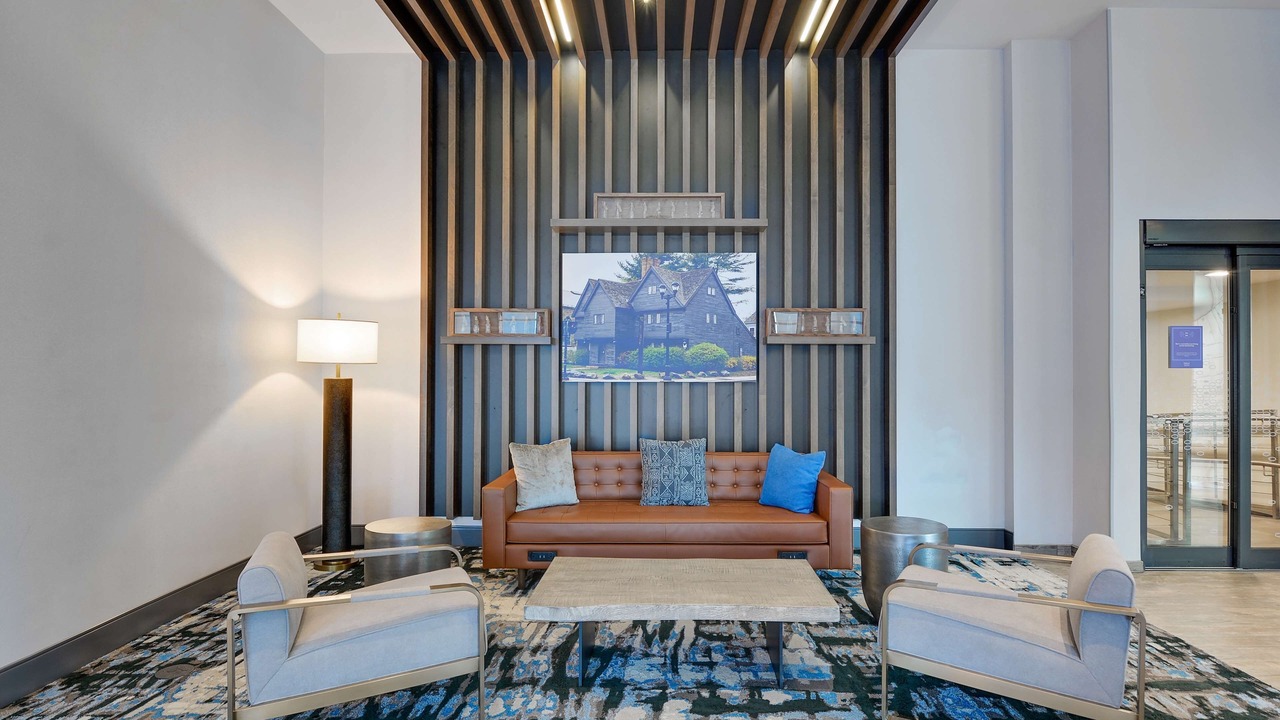 Photo of Others in Salem