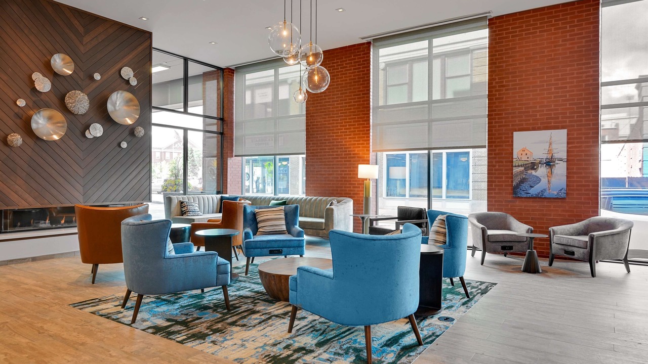 Photo of Others in Salem