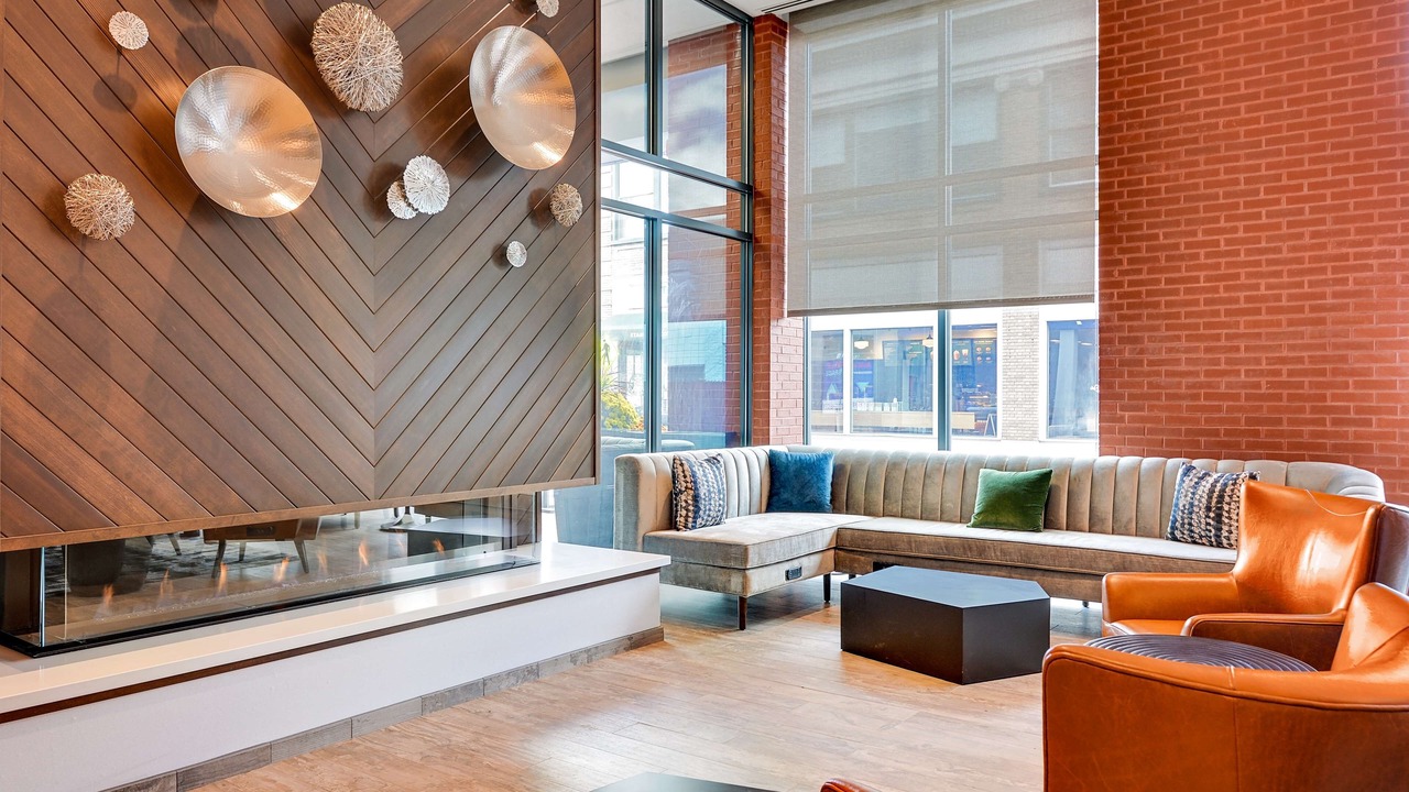 Photo of Others in Salem