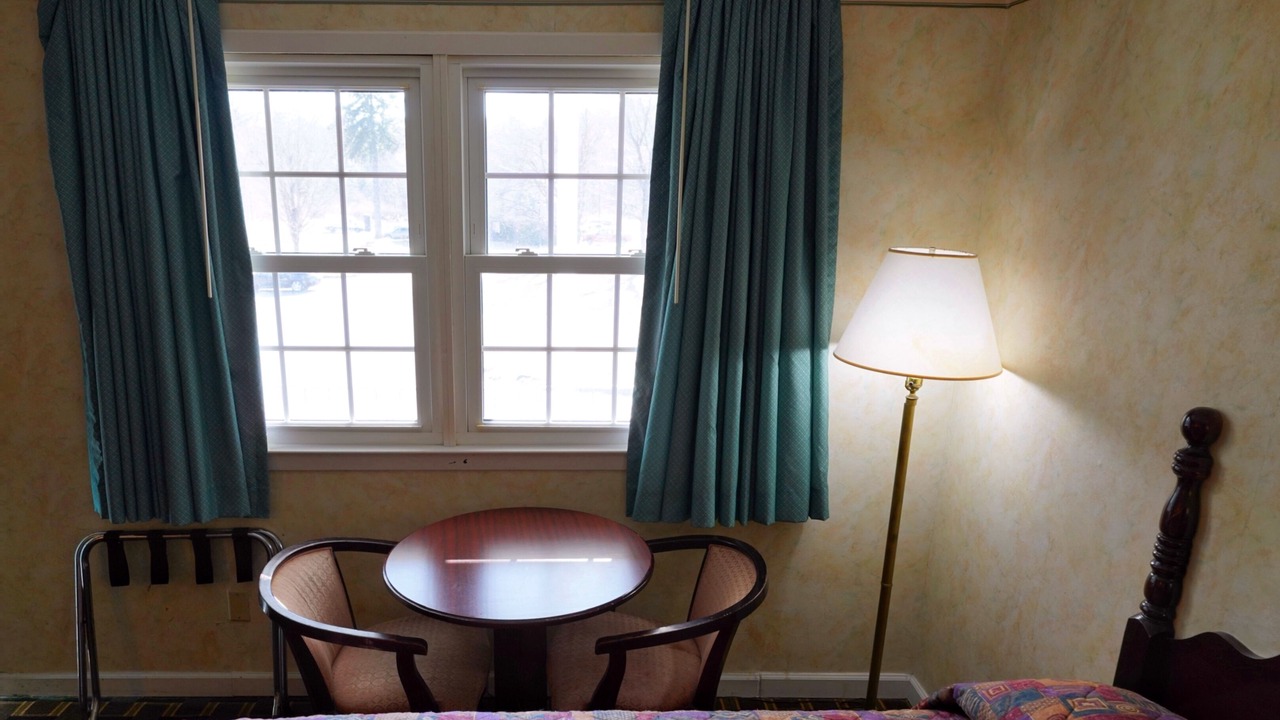 Photo of Others in Lee