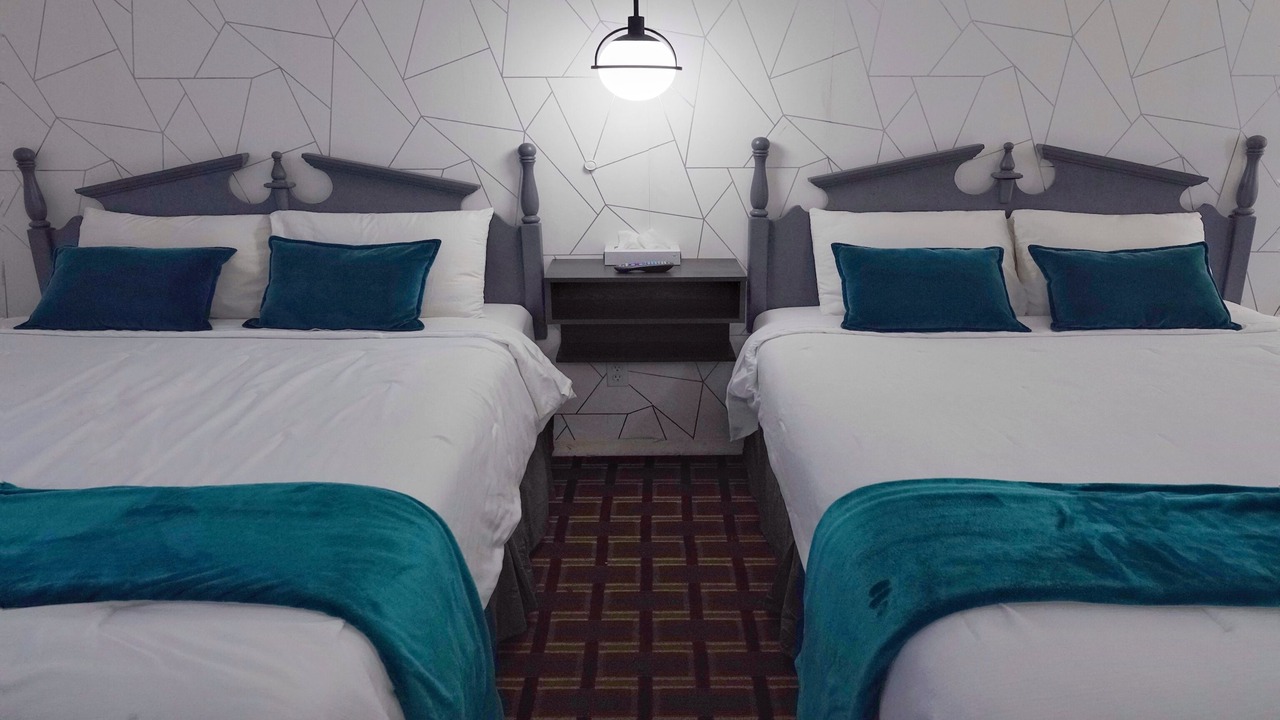 Photo of Bedroom in Lee