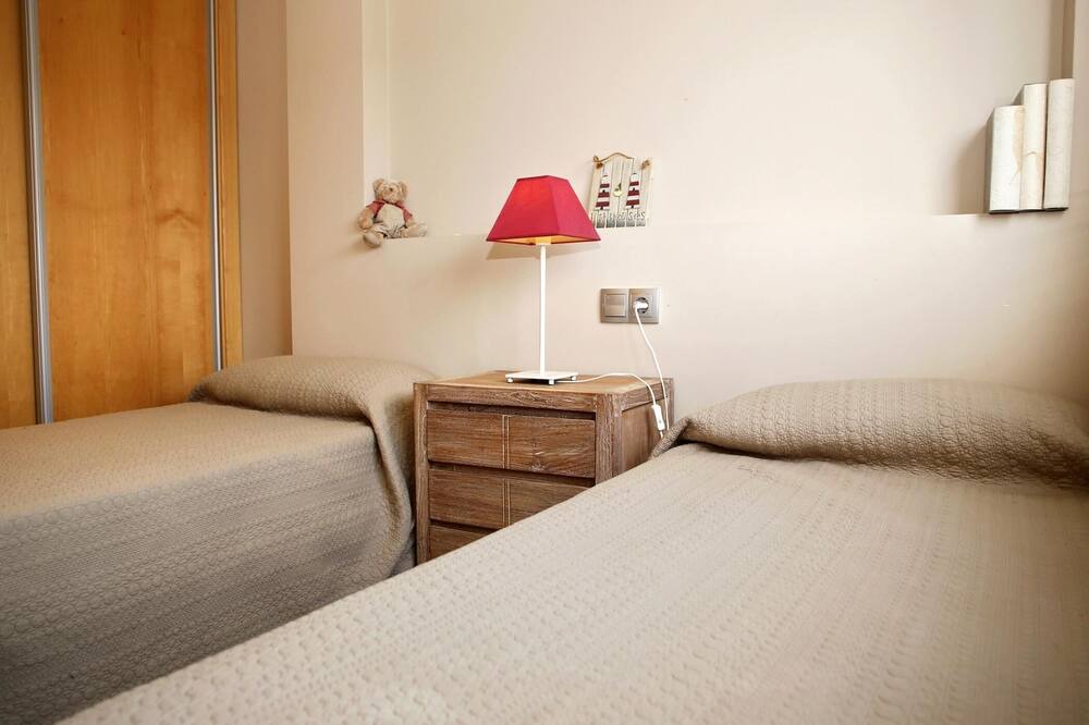 Photo of Bedroom in Torredembarra