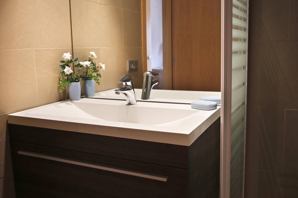 Photo of Bathroom in Torredembarra