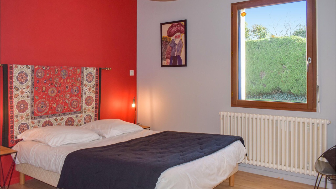 Photo of Bedroom in Hillion