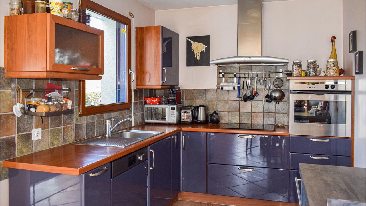 Photo of Kitchen in Hillion