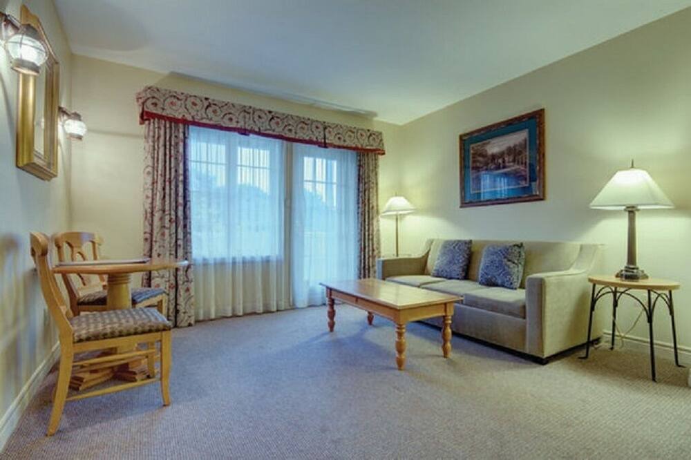 Photo of Livingroom in Oro-Medonte