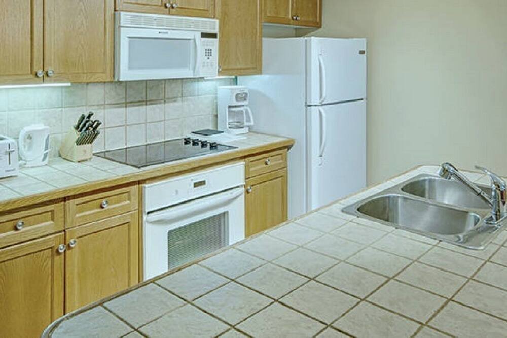 Photo of Kitchen in Oro-Medonte