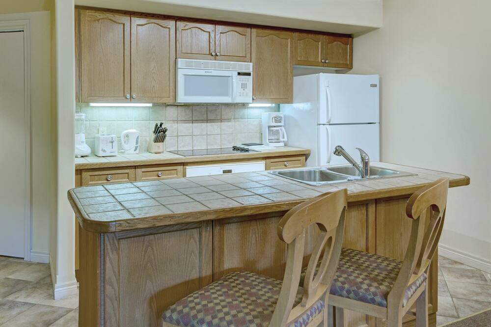Photo of Kitchen in Oro-Medonte