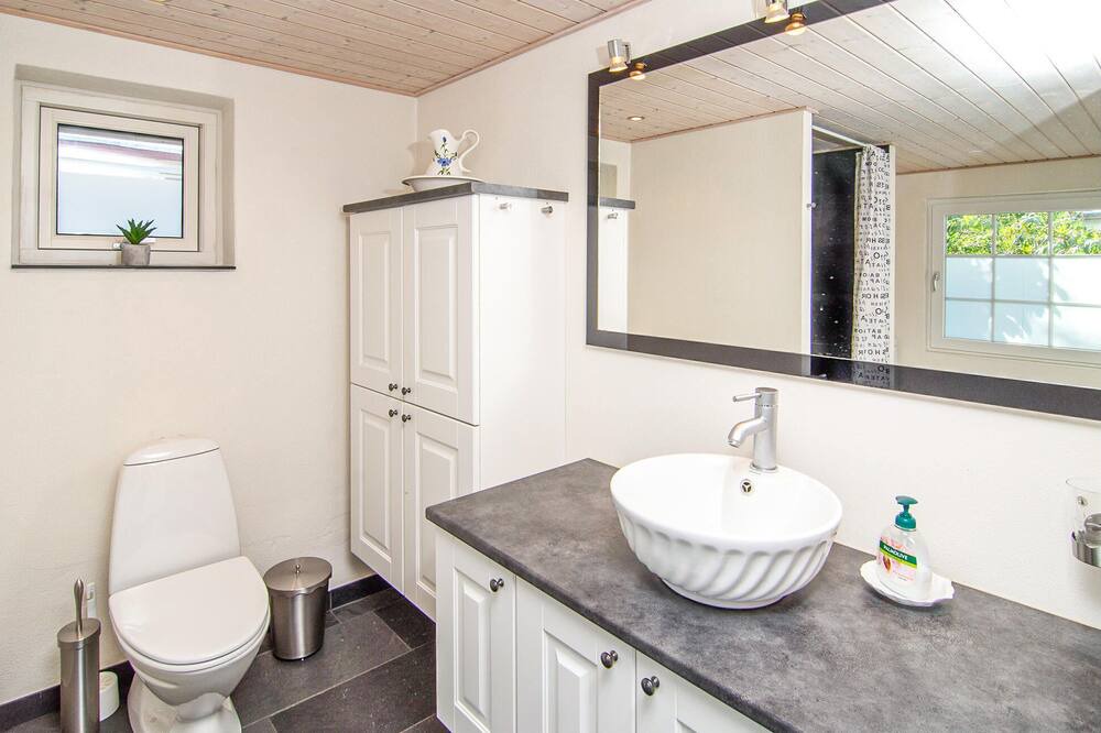 Photo of Bathroom in Hjarbæk