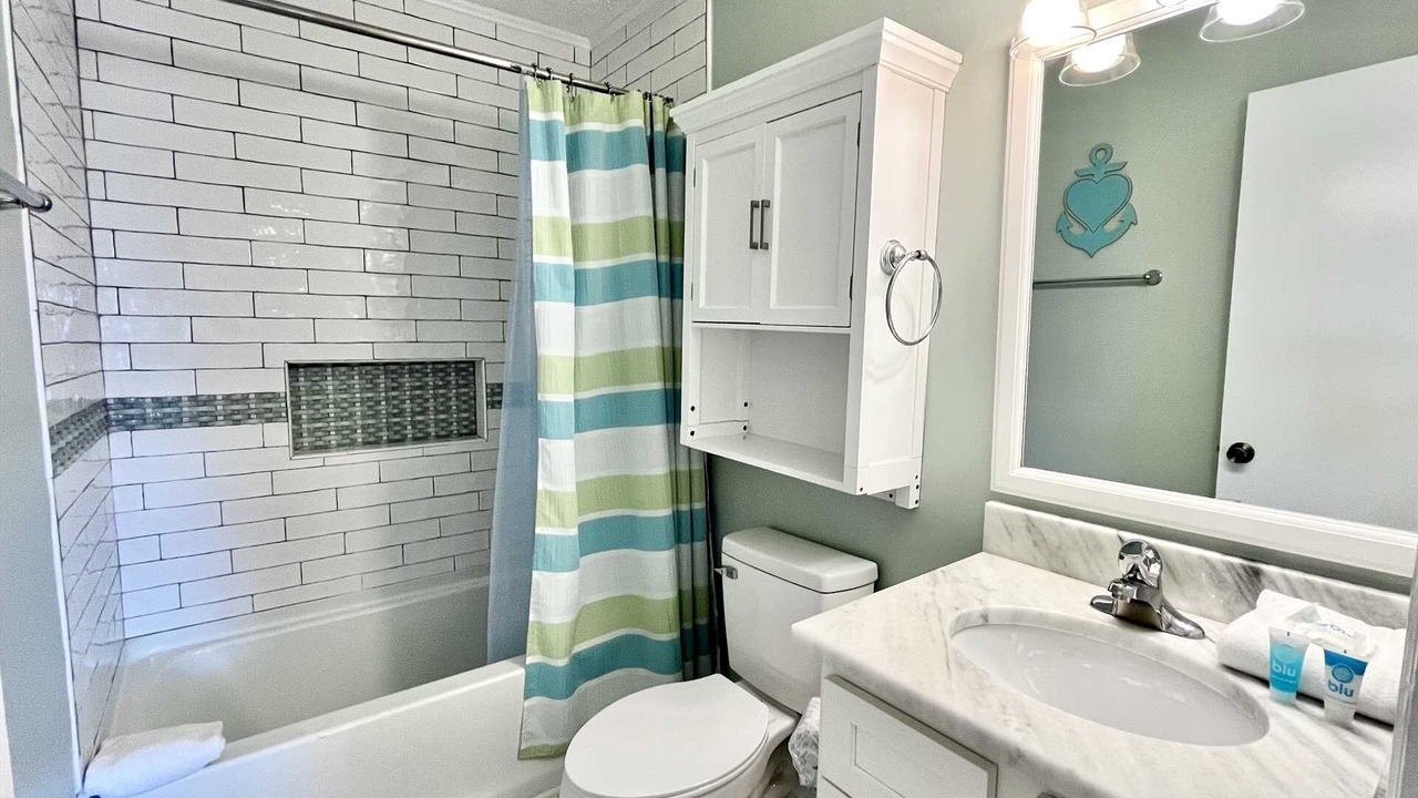 Photo of Bathroom in Orange Beach
