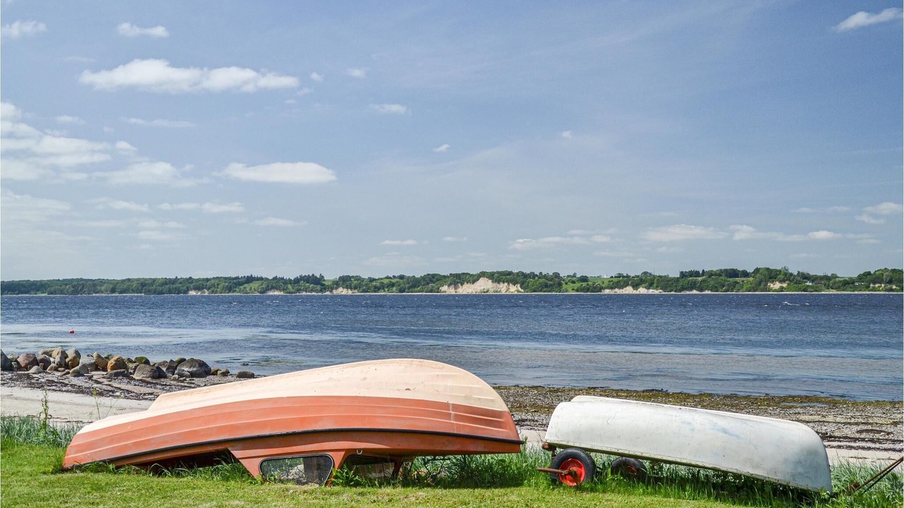 Photo of Others in Hvalpsund