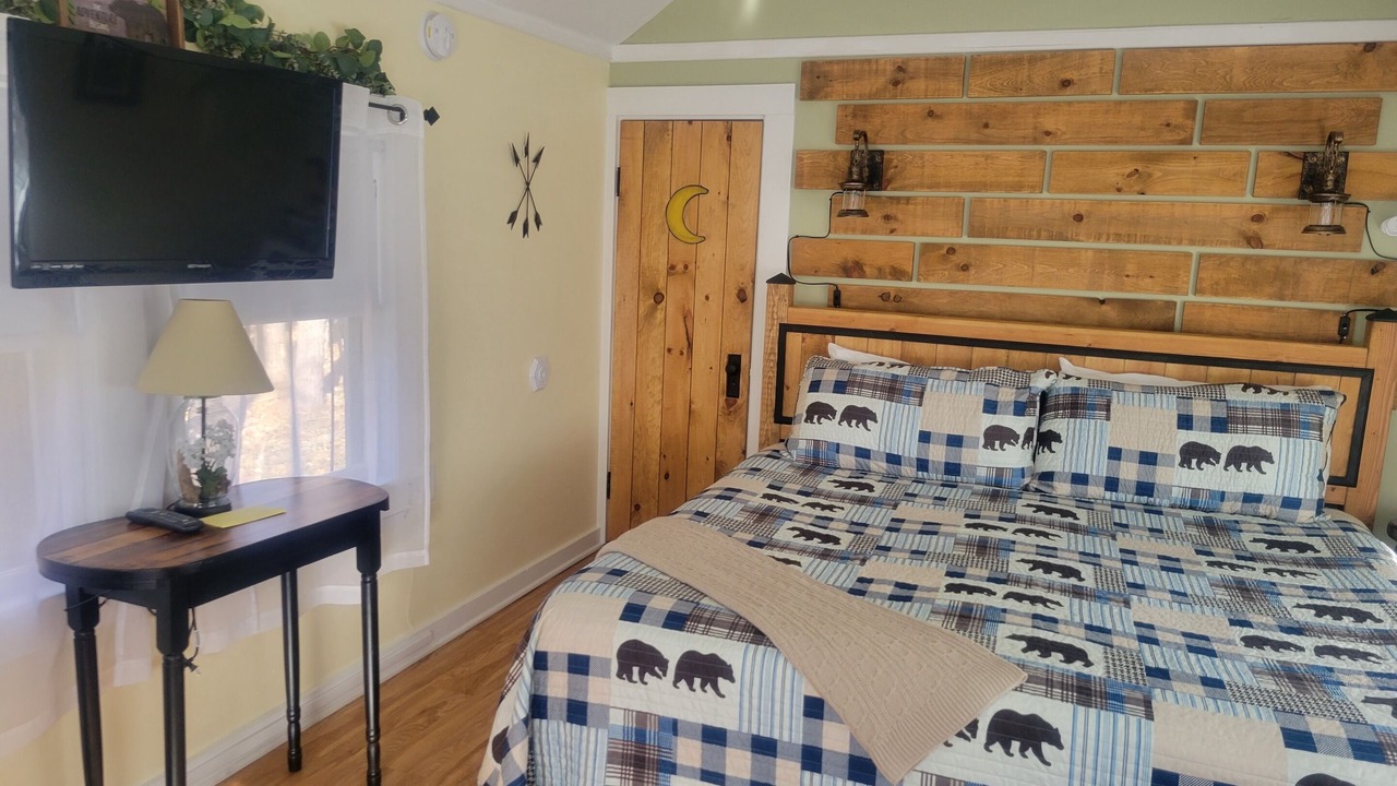 Photo of Bedroom in Cape Neddick