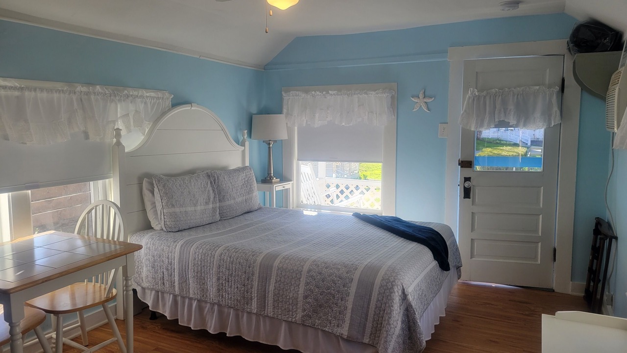 Photo of Bedroom in Cape Neddick