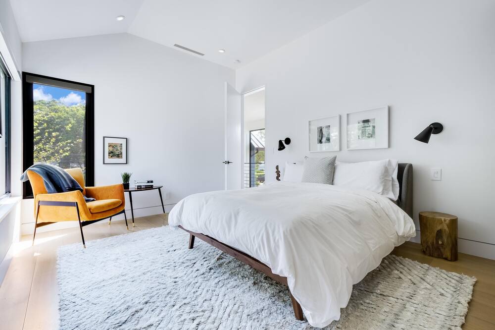 Photo of Bedroom in Noyack