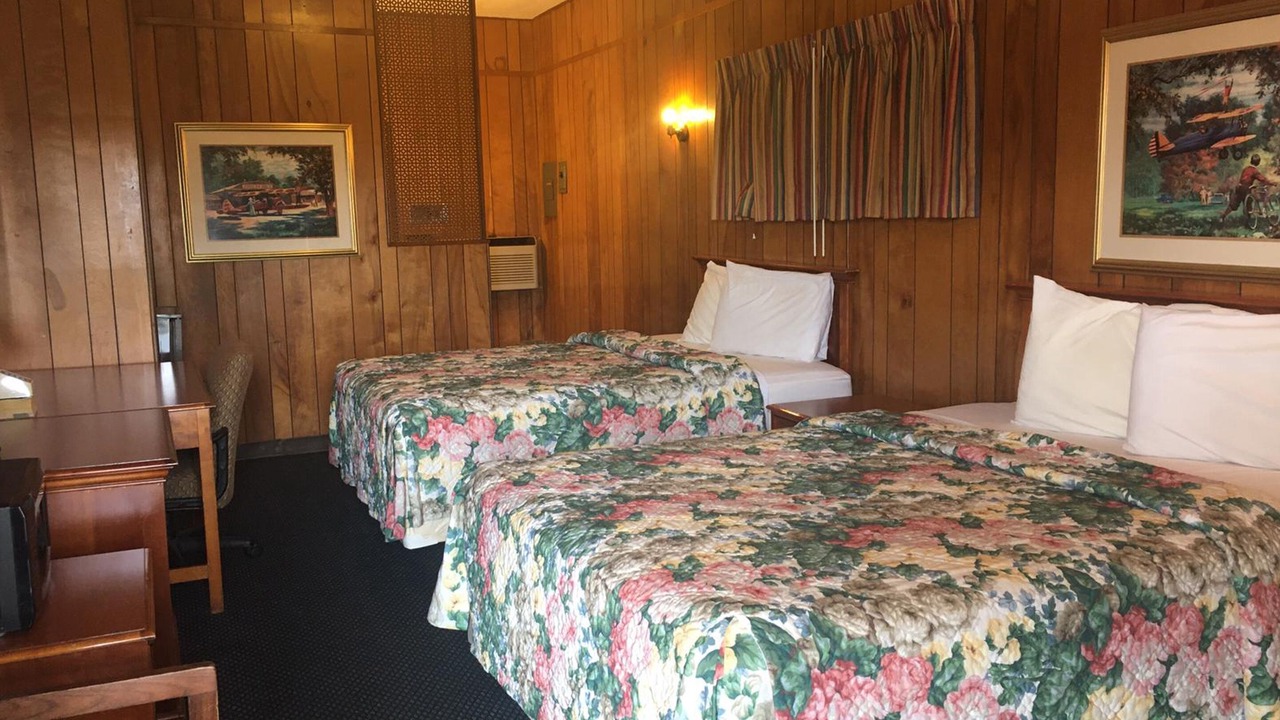 Photo of Bedroom in El Dorado