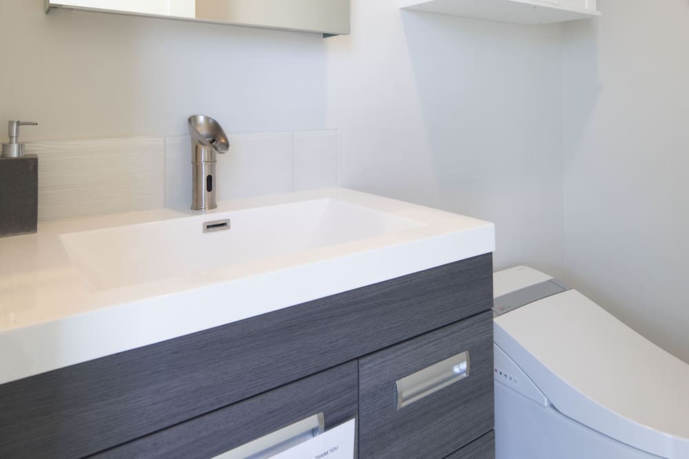 Photo of Bathroom in Mission Beach