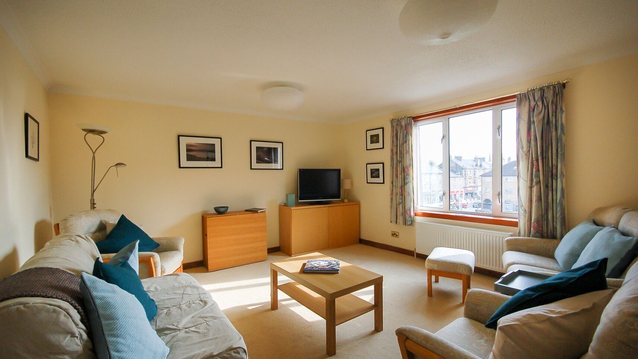 Photo of Others in Helensburgh