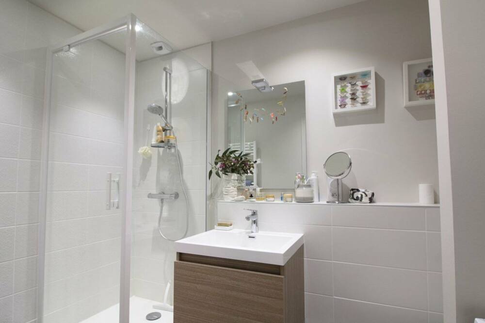 Photo of Bathroom in Vannes