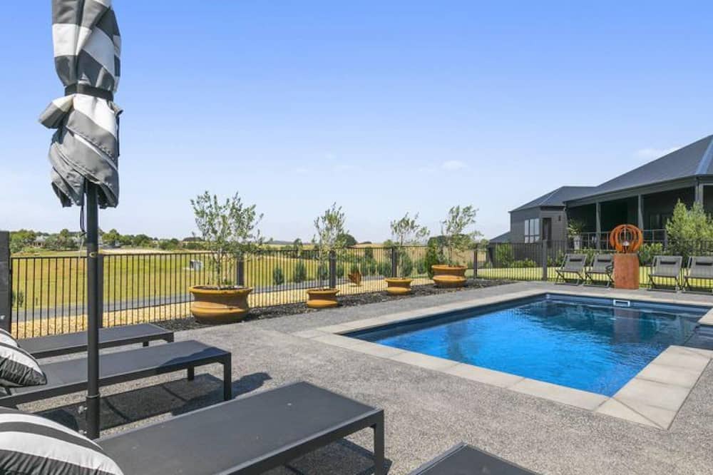 Photo of Outdoor in Meeniyan