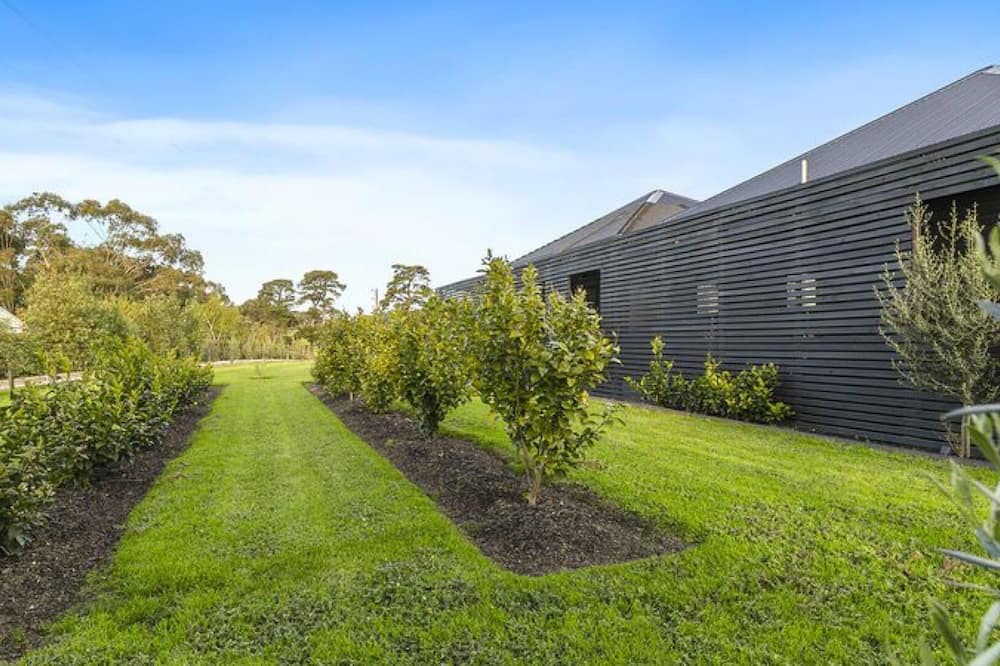 Photo of Outdoor in Meeniyan