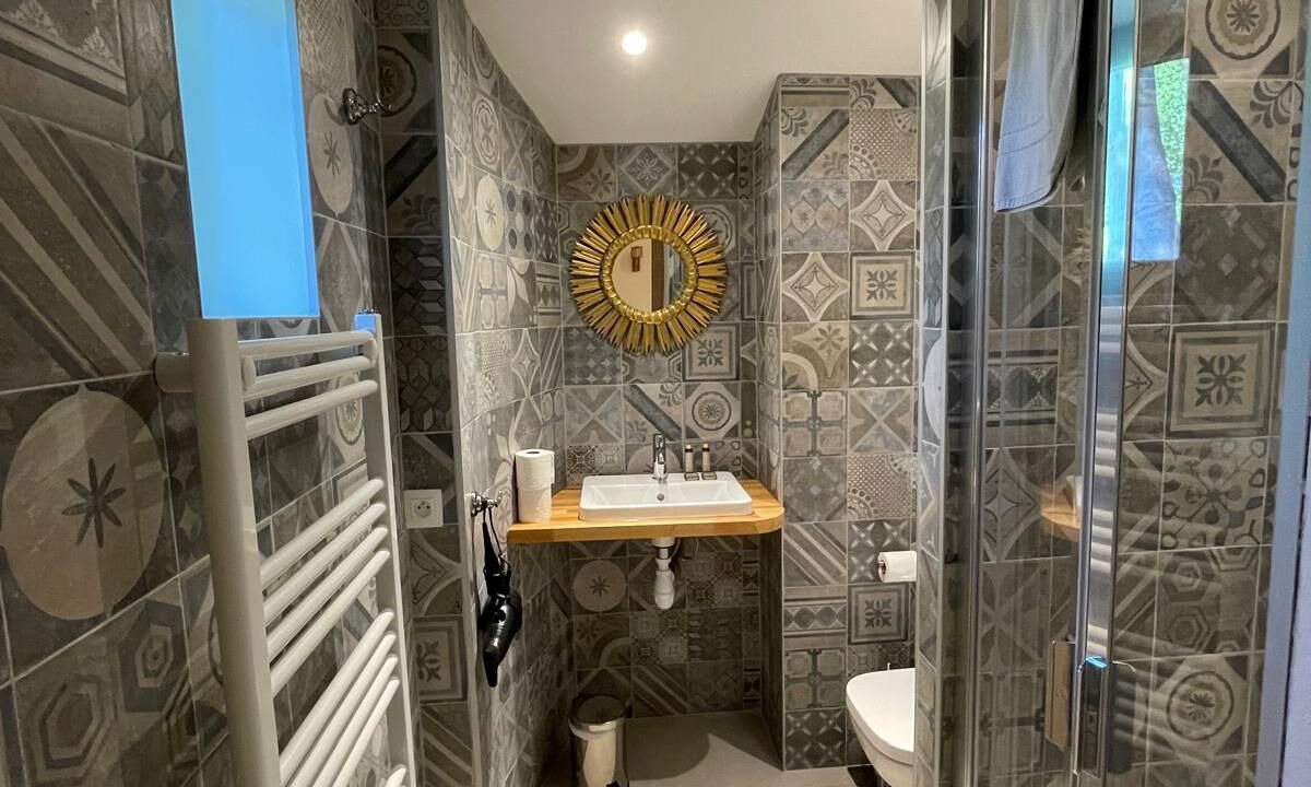 Photo of Bathroom in Servian