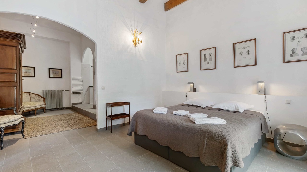 Photo of Others in Servian