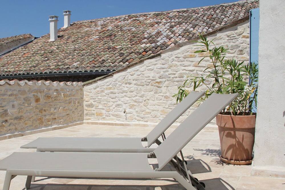 Photo of Patio Balcony in Barjac
