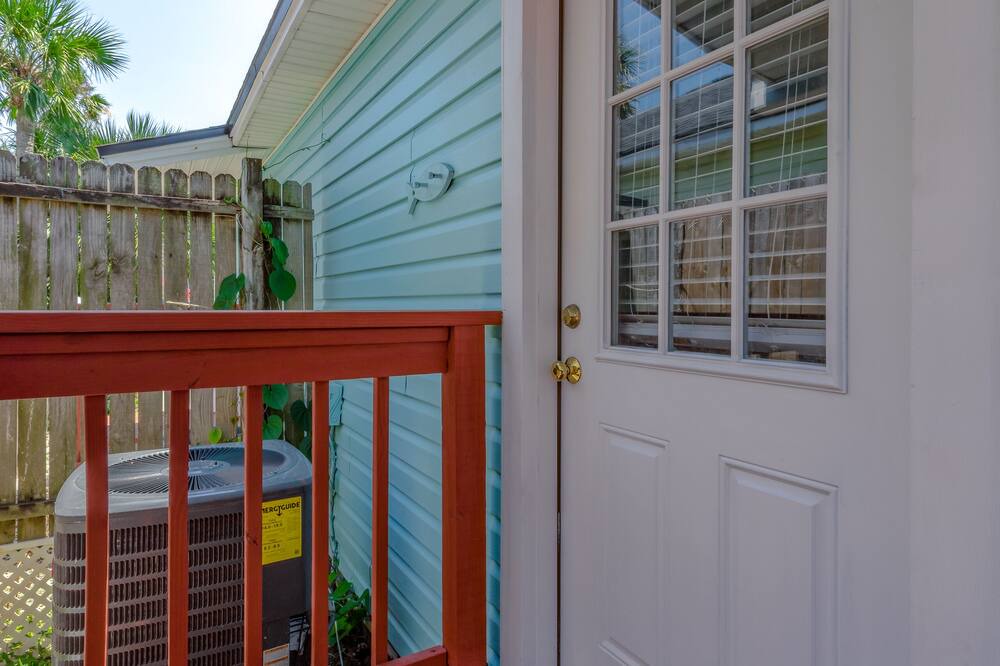 Photo of Patio Balcony in Jacksonville Beach