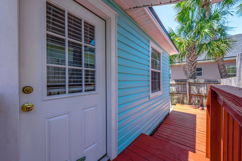 Photo of Patio Balcony in Jacksonville Beach