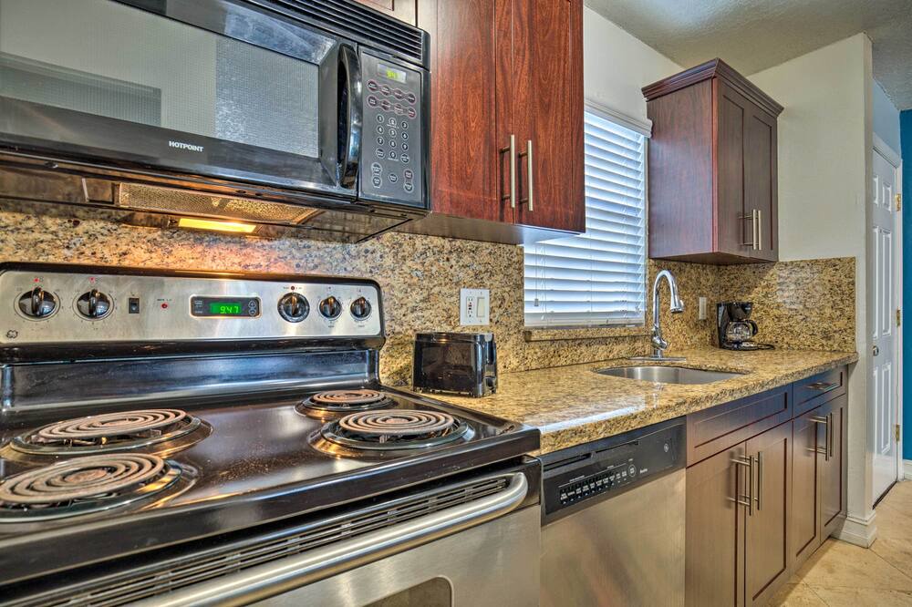 Photo of Kitchen in University