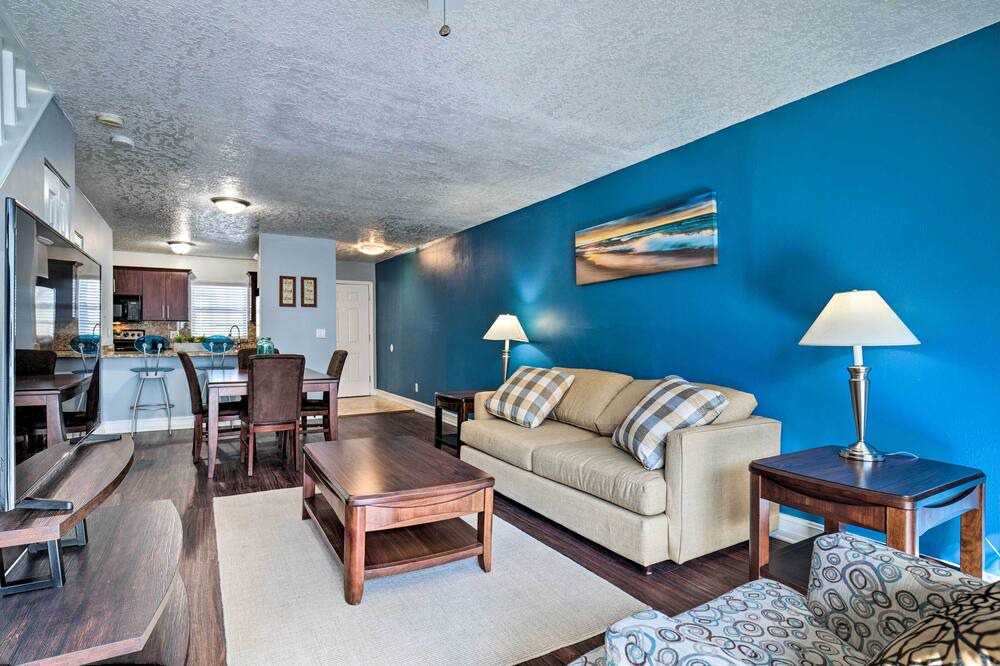 Photo of Livingroom in University