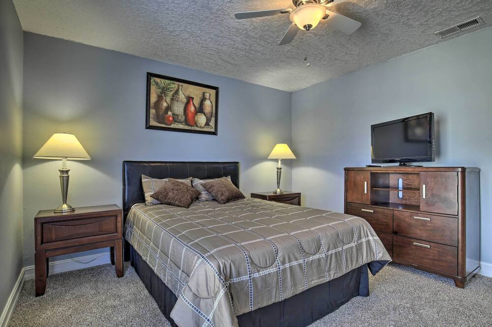 Photo of Bedroom in University