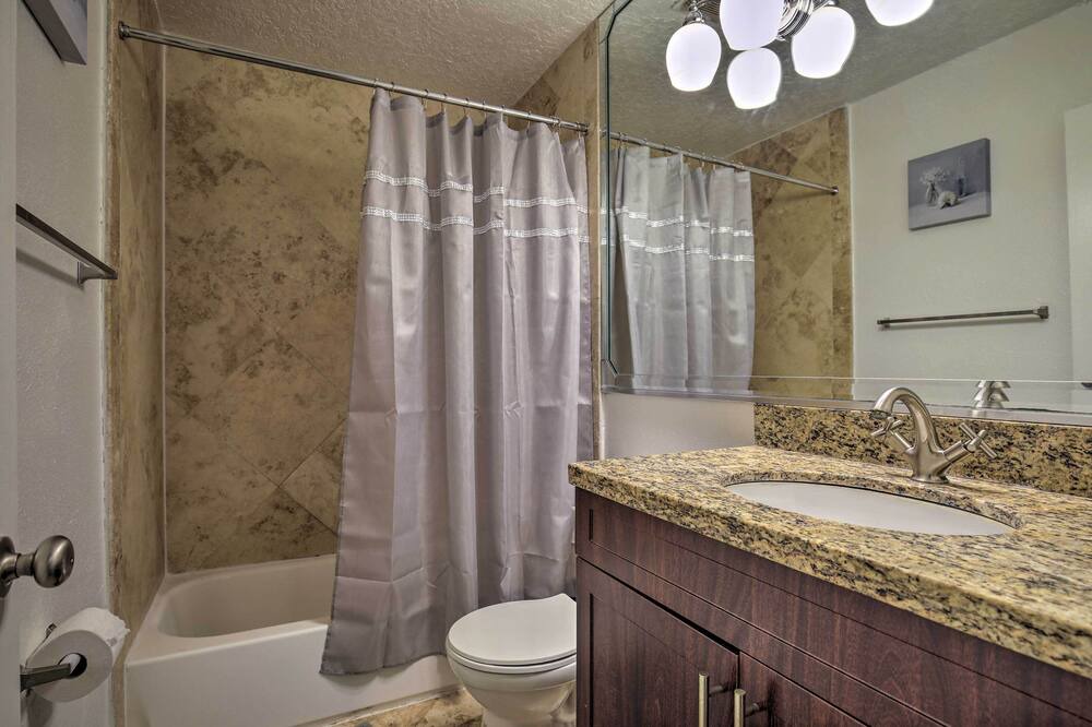 Photo of Bedroom in University