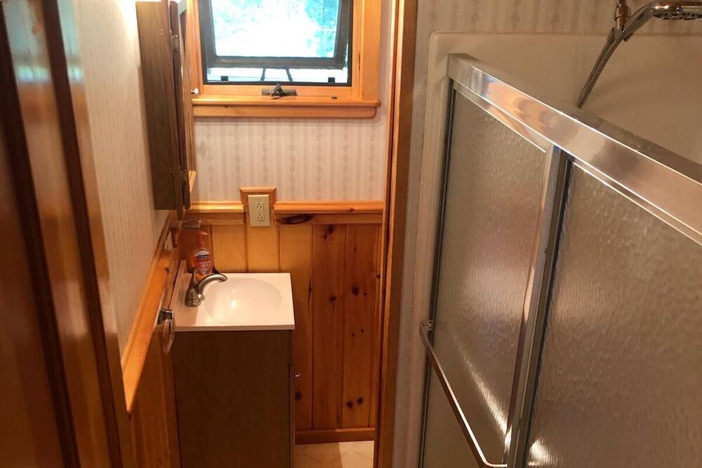 Photo of Bathroom in Town of Webb