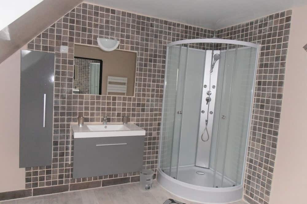 Photo of Bathroom in Plouer-sur-Rance