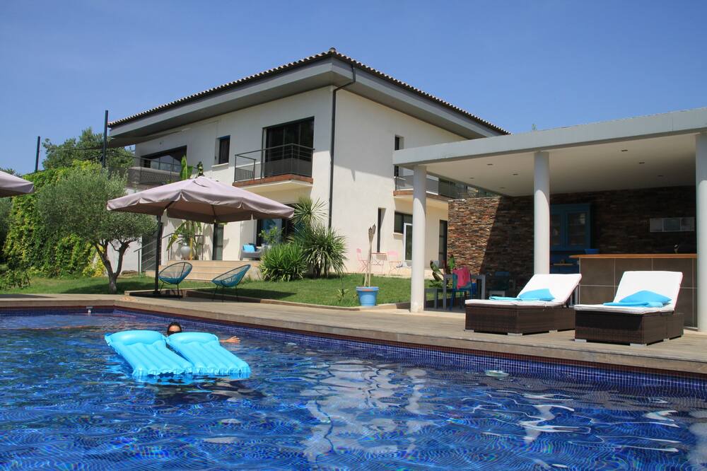 Photo of Outdoor in Asperes