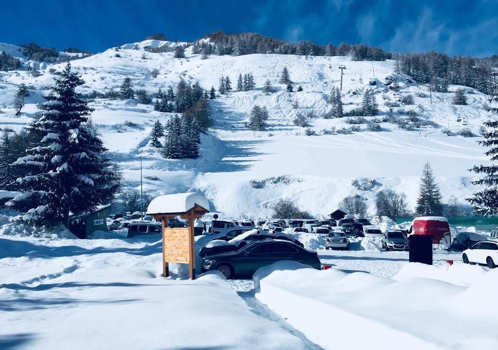 Photo of Others in Vars