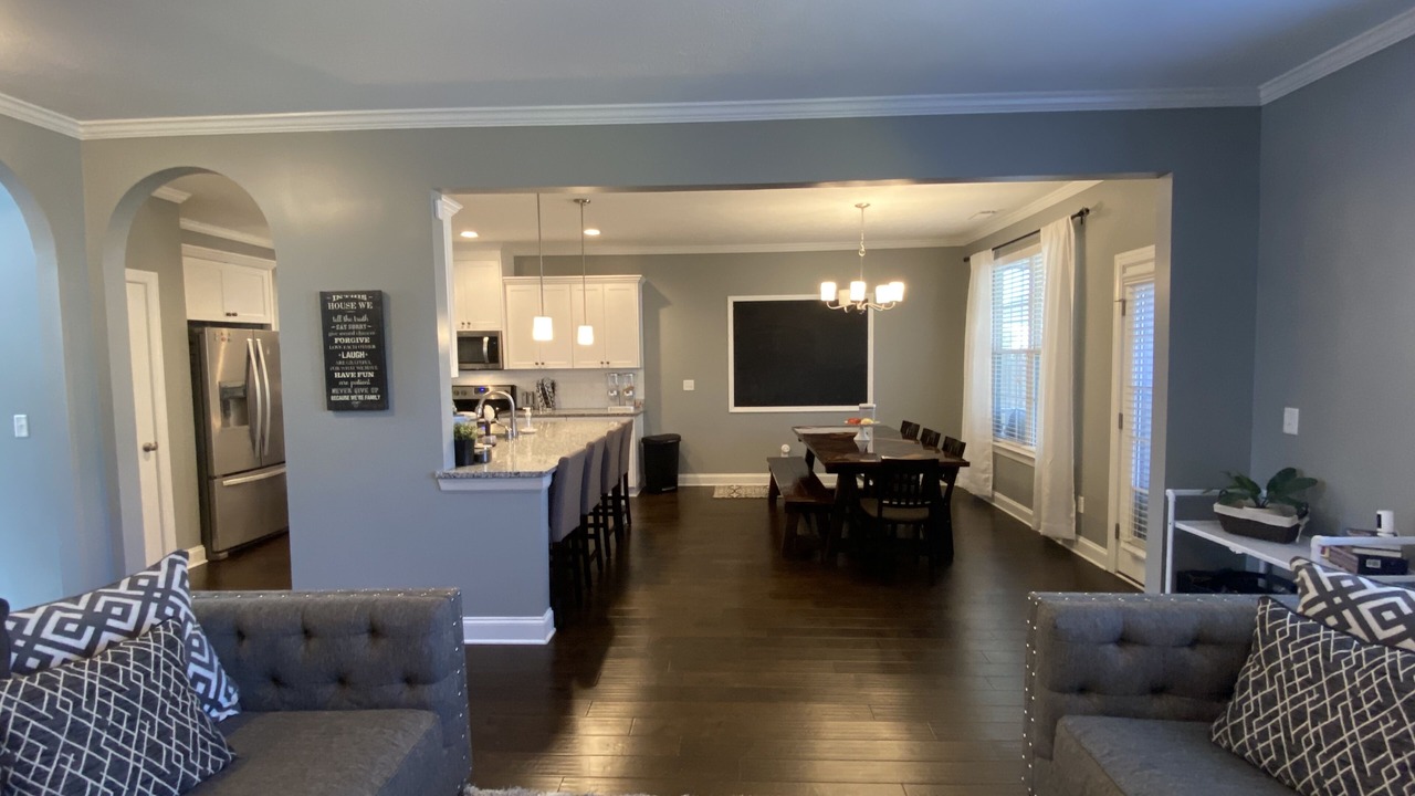 Photo of Livingroom in Canterbury Farms
