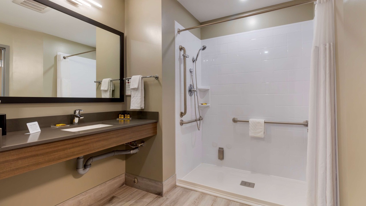 Photo of Bathroom in Dauphin